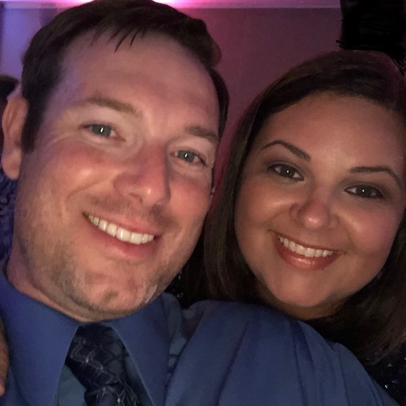 Meet your Posher, Alexzandra - Picture 1 of 1